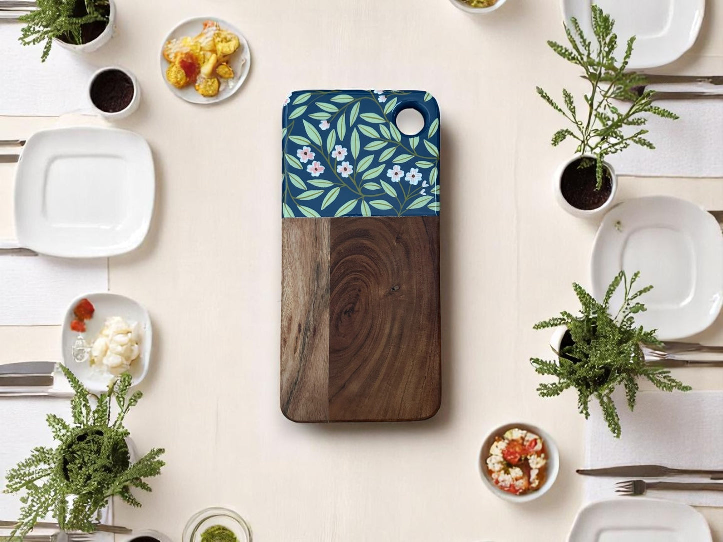 Vanaja chopping board - small
