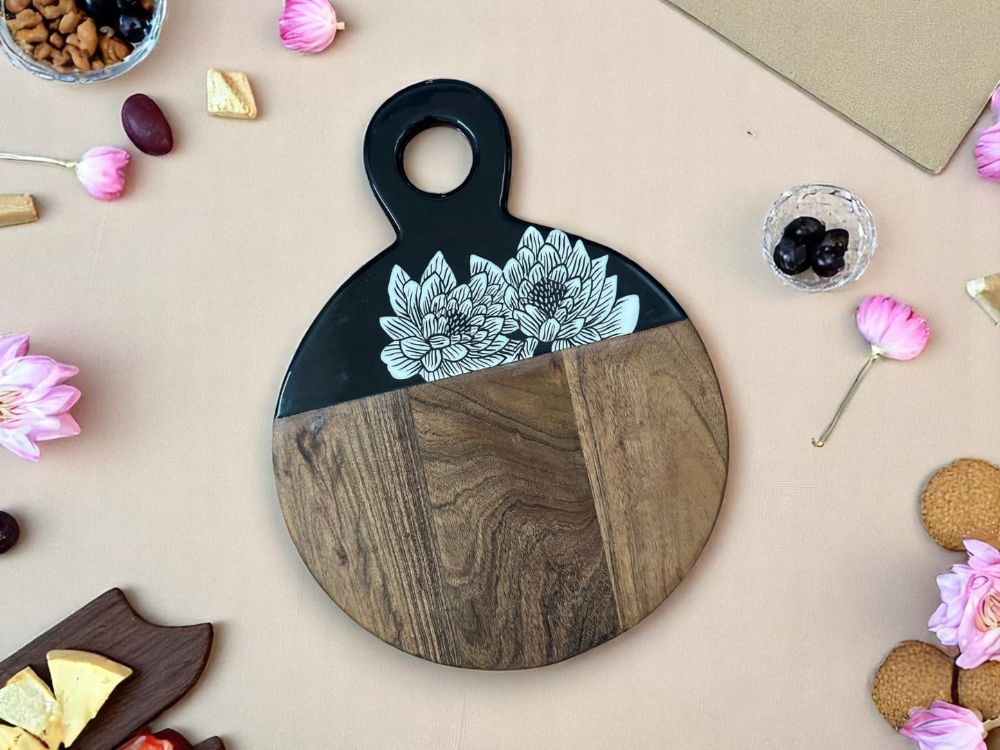 Padma chopping board - large