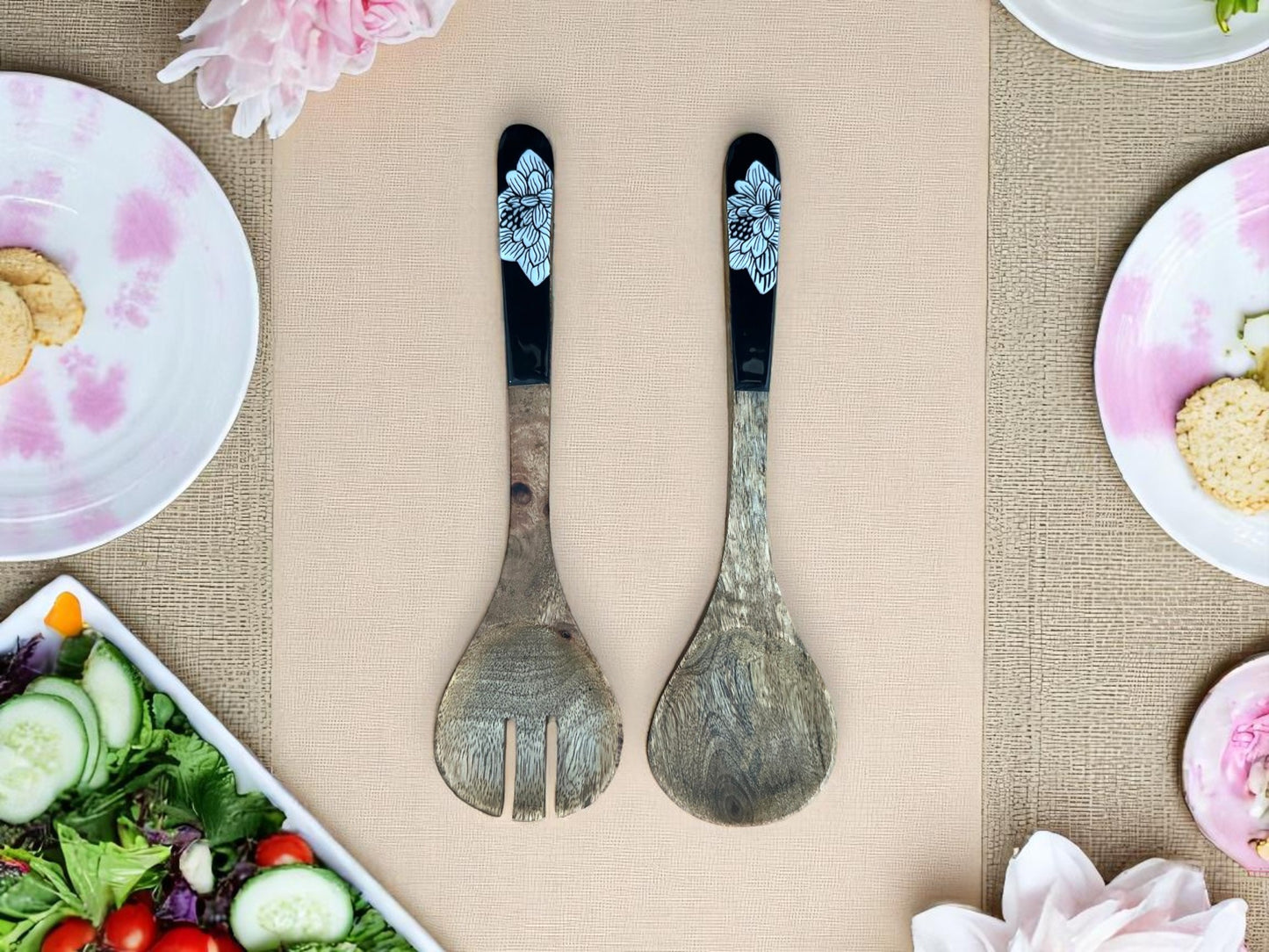 Padma wooden salad server - set of 2